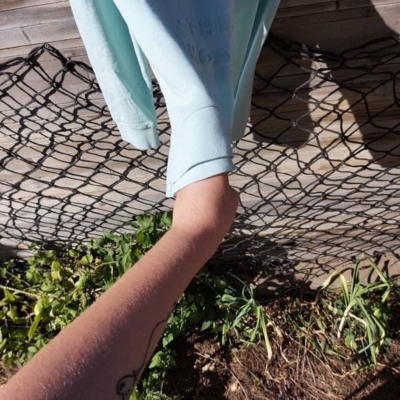 Fly me to the moon sweater - Picture 3 of 3